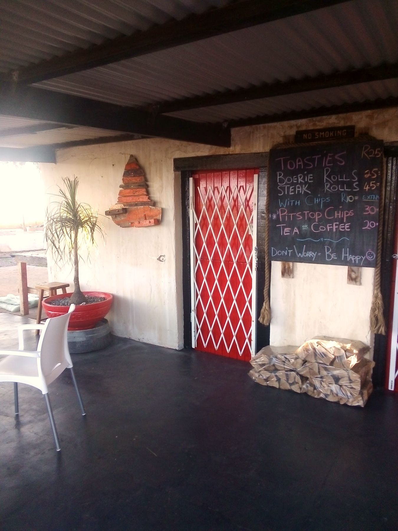 Die stoep van die padstal